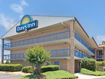 Days Inn By Wyndham Charlotte Northlake Exterior foto